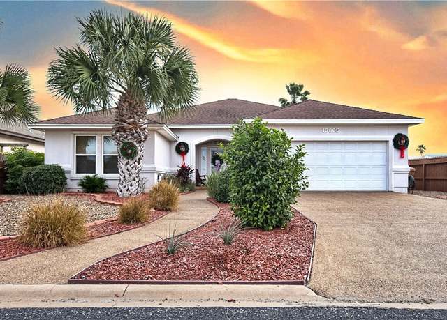 Property at 13805 Hawksnest Bay Dr, Corpus Christi, TX 78418, 3 beds, 2 baths