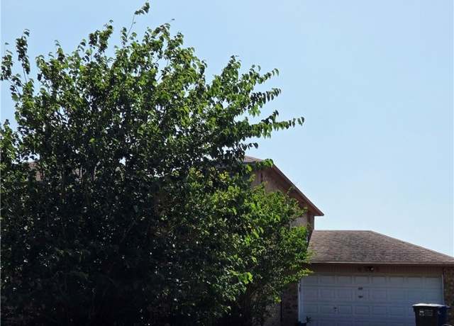 Property at 4305 Catfish Dr, Corpus Christi, TX 78410, 3 beds, 2.5 baths