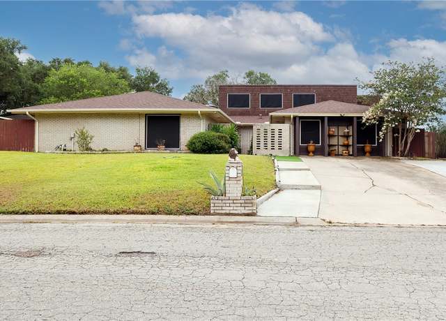 Property at 11157 Jackson Ter, Corpus Christi, TX 78410, 4 beds, 3.5 baths