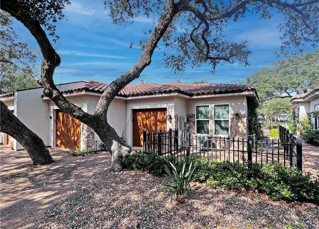 Property at 1303 Villas Dr, Fulton, TX 78358, 2 beds, 2 baths