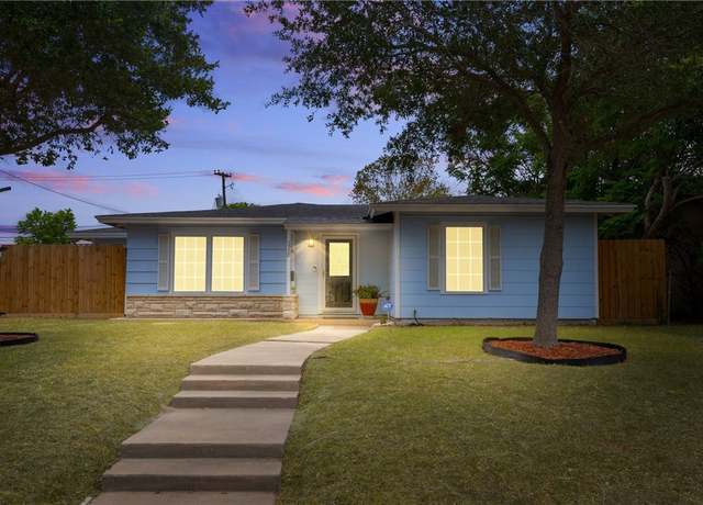 Property at 1550 Melbourne Dr, Corpus Christi, TX 78415, 3 beds, 2 baths
