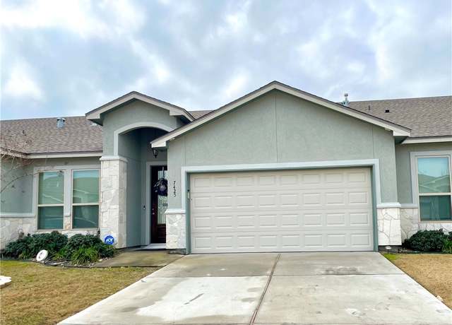 Property at 7425 Castille Ct, Corpus Christi, TX 78414, 2 beds, 2 baths