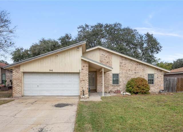 Property at 740 Briston Dr, Corpus Christi, TX 78418, 3 beds, 2 baths