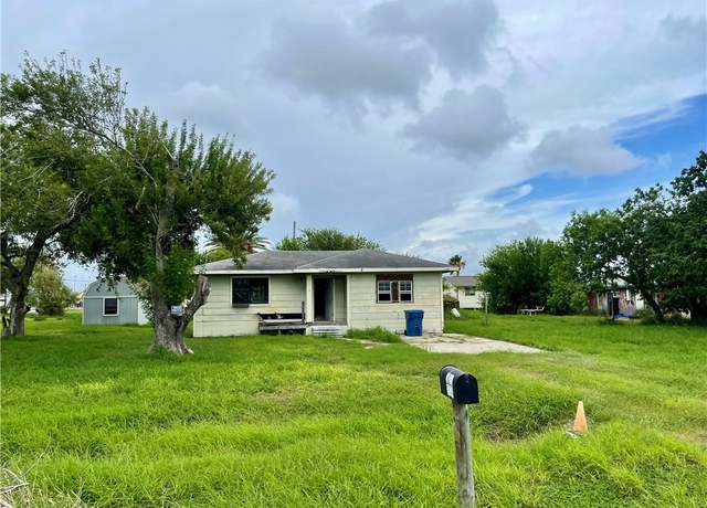 Property at 2534 & 2530 Blaschke St, Ingleside, TX 78362, 2 beds, 1 bath