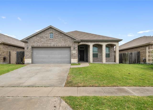 Property at 1116 Santa Catalina St, Portland, TX 78374, 3 beds, 2 baths