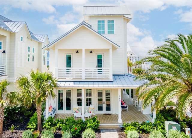 Property at 580 S Shore Dr, Port Aransas, TX 78373, 4 beds, 4.5 baths