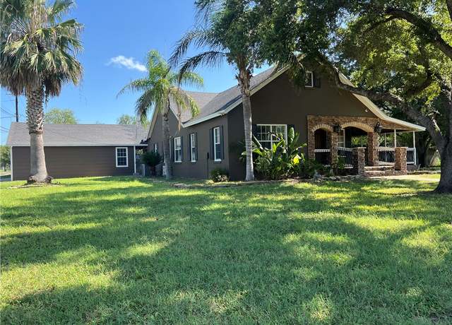 Property at 609 E Crockett St, Falfurrias, TX 78355, 3 beds, 2 baths