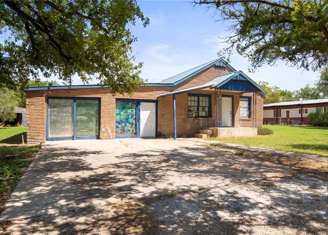 Property at 128 NW 6th St, Premont, TX 78375, 4 beds, 2 baths