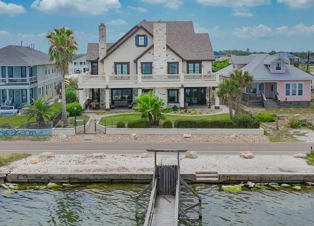 Property at 1229 S Water St, Rockport, TX 78382, 5 beds, 5.5 baths