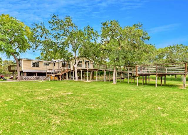Property at 22150 County Rd 1718, Mathis, TX 78368, 4 beds, 2.5 baths