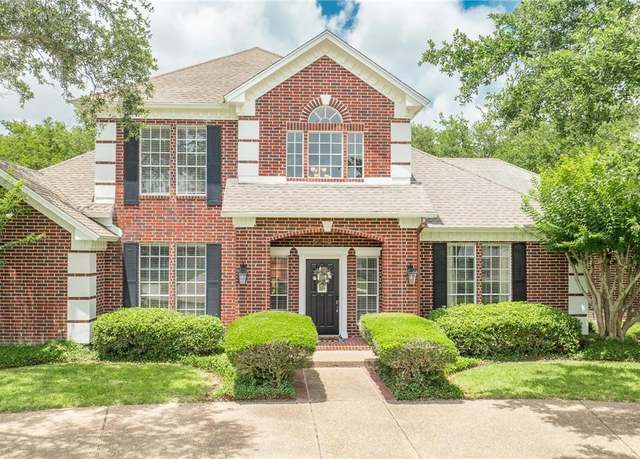 Property at 5918 Woodmere Dr, Corpus Christi, TX 78414, 4 beds, 2.5 baths