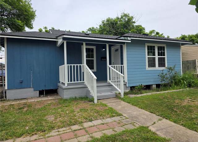 Property at 1540 Daytona Dr, Corpus Christi, TX 78415, 4 beds, 2 baths