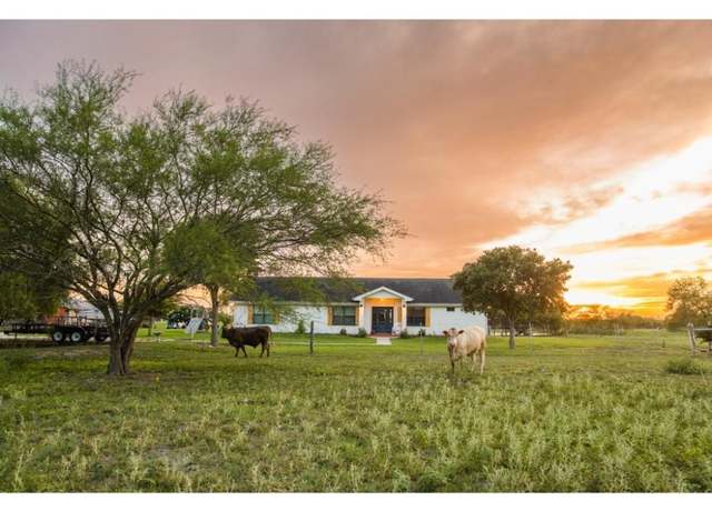 Property at 4115 Franklin Adams St, Kingsville, TX 78363, 3 beds, 3 baths