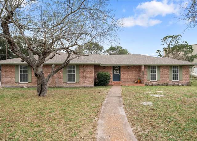 Property at 3217 E Bayberry Pl, Corpus Christi, TX 78418, 3 beds, 2.5 baths
