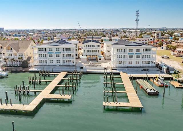 Property at 136 W Cotter Ave #4, Port Aransas, TX 78373, 2 beds, 2.5 baths