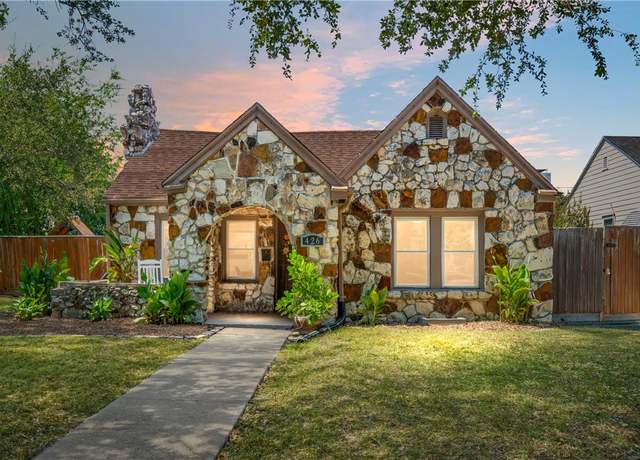 Property at 426 Southern St, Corpus Christi, TX 78404, 3 beds, 1 bath