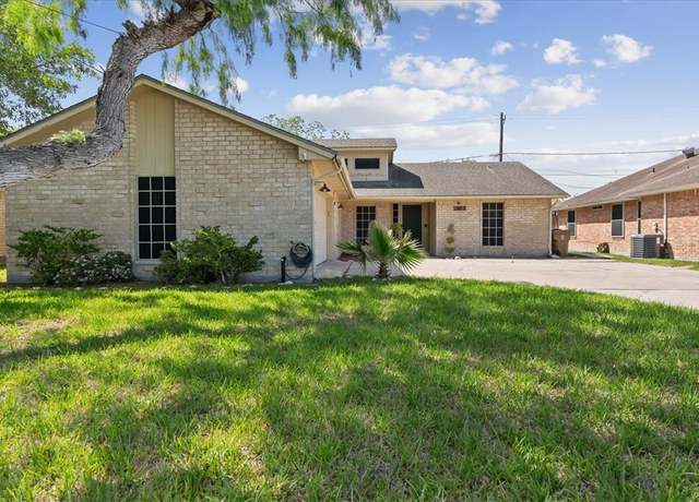 Property at 6829 Iroquois Dr, Corpus Christi, TX 78413, 4 beds, 2 baths