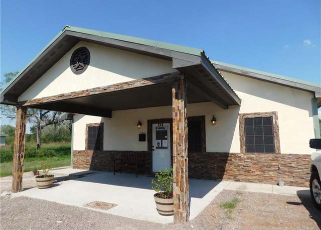 Property at 344/346 Cr 114, Alice, TX 78332, 4 beds, 1 bath