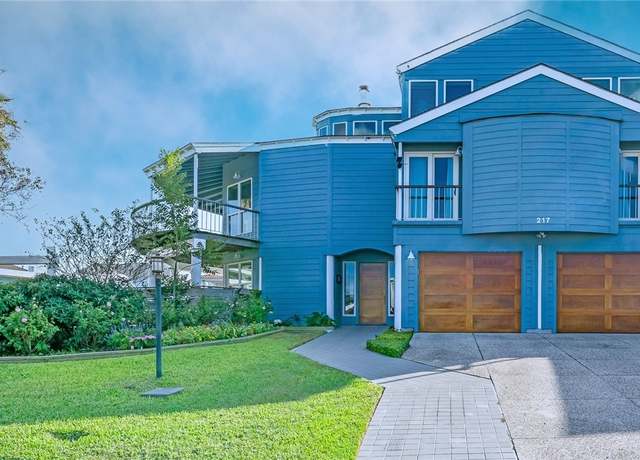 Property at 217 Port Saint Claire, Aransas Pass, TX 78336, 4 beds, 3.5 baths