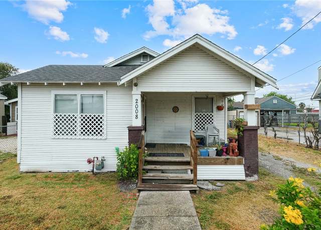 Property at 2008 Craig St, Corpus Christi, TX 78405, 2 beds, 1 bath