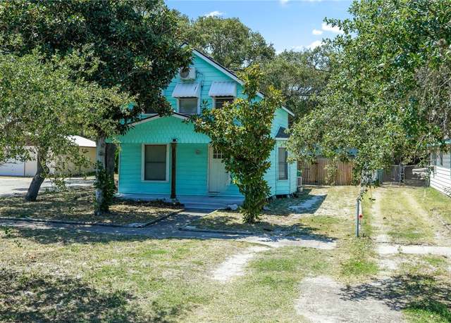 Property at 936 S Houston St, Aransas Pass, TX 78336, 3 beds, 2 baths