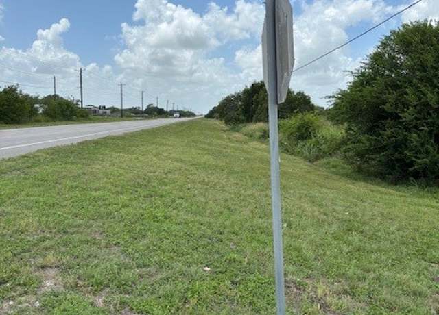 Property at 1242 Saratoga Blvd, Corpus Christi, TX 78417
