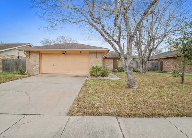 Property at 11918 Black Peak Dr, Corpus Christi, TX 78410, 3 beds, 2 baths
