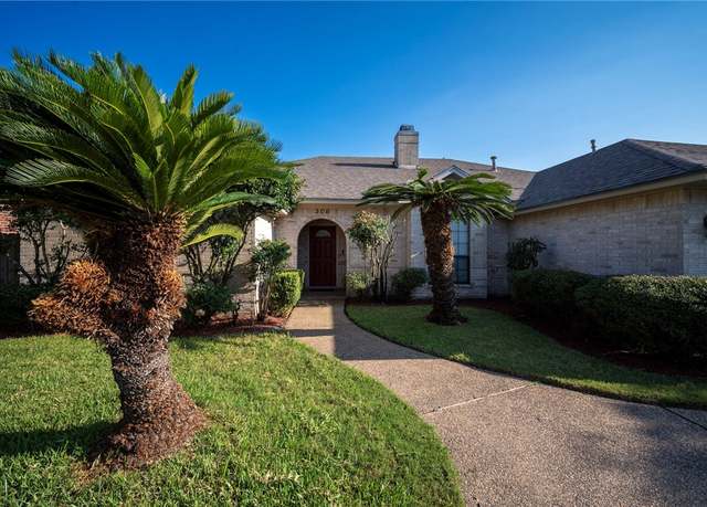 Property at 308 Sea Gate Dr, Portland, TX 78374, 4 beds, 2.5 baths