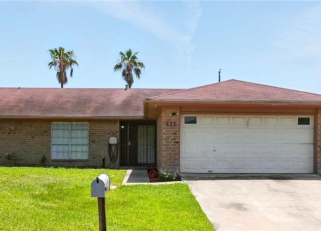Property at 833 Orleans Dr, Corpus Christi, TX 78418, 3 beds, 2 baths