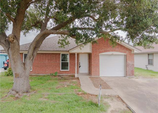 Property at 2993 Westlake Dr, Ingleside, TX 78362, 3 beds, 2 baths