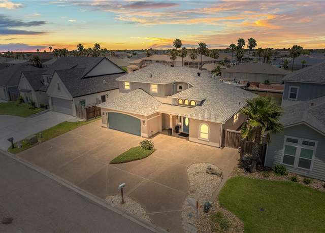 Property at 650 S Bay St, Aransas Pass, TX 78336, 3 beds, 3 baths