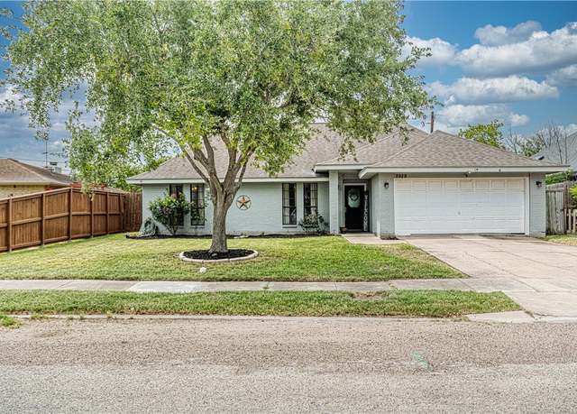 Property at 5929 Choctaw Dr, Corpus Christi, TX 78415, 3 beds, 2 baths