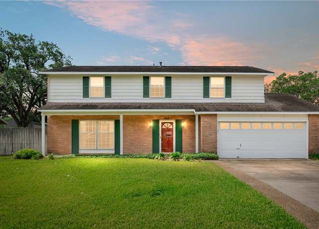 Property at 1112 David St, Sinton, TX 78387, 5 beds, 2.5 baths