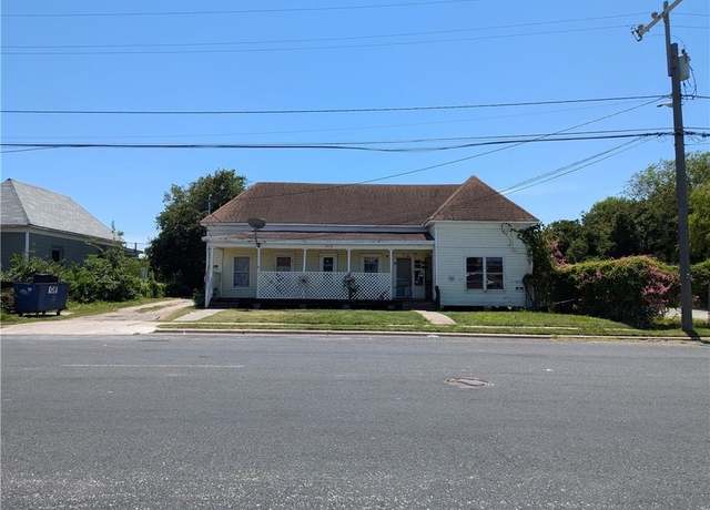 Property at 1419 Laredo St, Corpus Christi, TX 78401