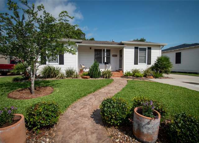 Property at 778 Ashland Dr, Corpus Christi, TX 78412, 3 beds, 1 bath