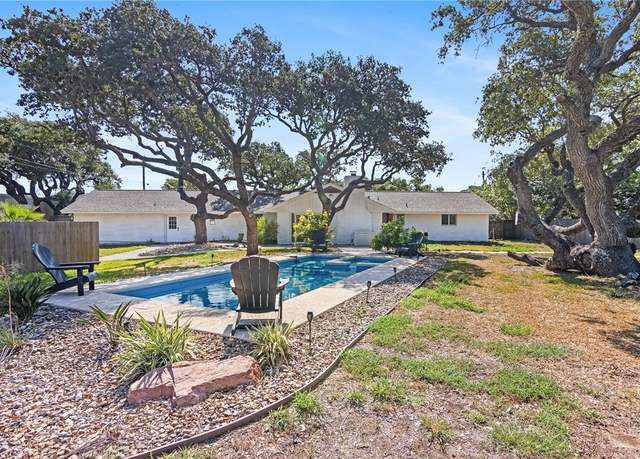 Property at 1219 S Church St, Rockport, TX 78382, 5 beds, 4 baths