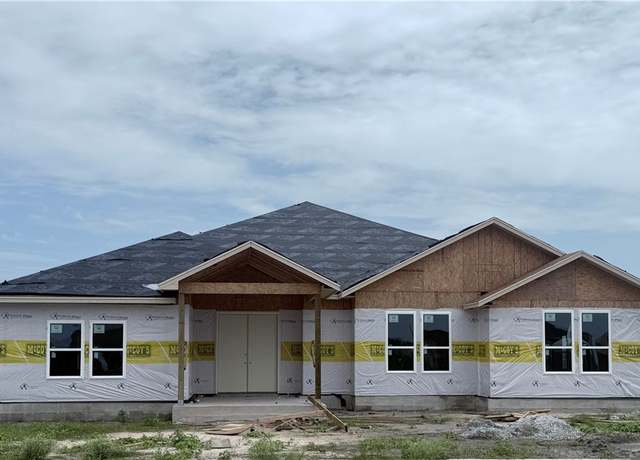Property at 722 Mama Fefi Dr, Corpus Christi, TX 78414, 5 beds, 3.5 baths