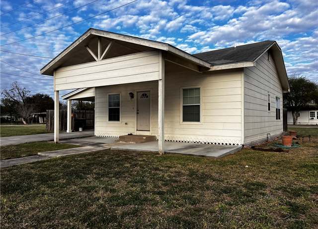 Property at 304 Peter St, Alice, TX 78332, 2 beds, 1 bath