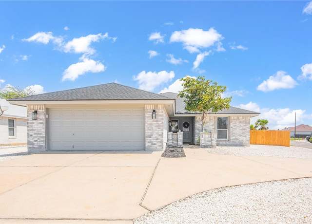 Property at 13948 Lighthouse Dr, Corpus Christi, TX 78418, 3 beds, 3 baths