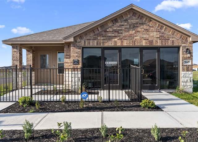 Property at 7645 Bullrider, Corpus Christi, TX 78414, 3 beds, 2 baths