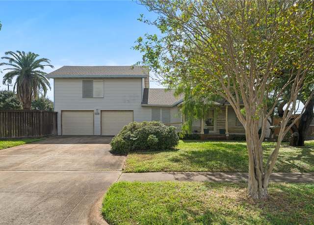 Property at 119 N Rife St, Aransas Pass, TX 78336, 4 beds, 2 baths