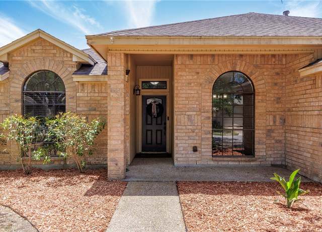 Property at 14605 Reagan Dr, Corpus Christi, TX 78410, 3 beds, 2 baths