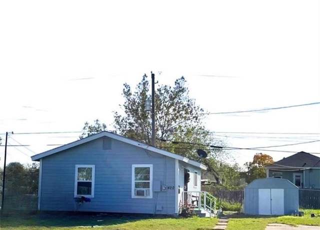 Property at 420 E Avenue F, Robstown, TX 78380, 2 beds, 1 bath