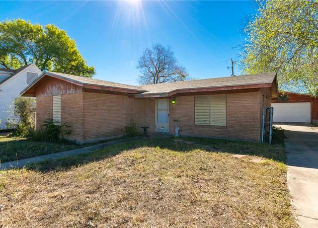 Property at 3709 S Saxet Dr, Corpus Christi, TX 78408, 3 beds, 2 baths
