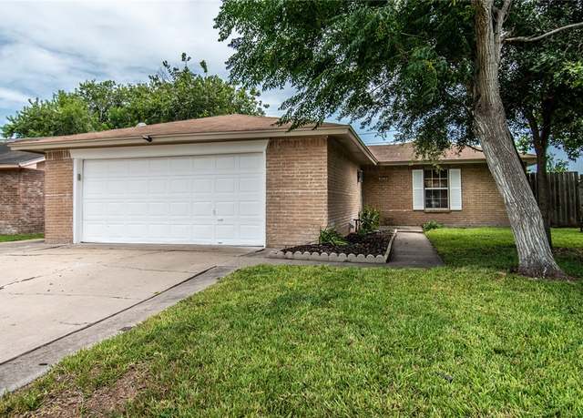 Property at 7322 Milky Way Dr, Corpus Christi, TX 78412, 3 beds, 2 baths