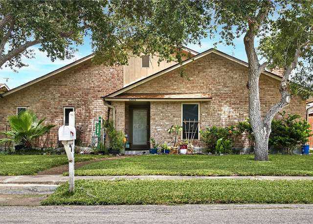 Property at 6813 Braesvalley Dr, Corpus Christi, TX 78413, 4 beds, 3 baths