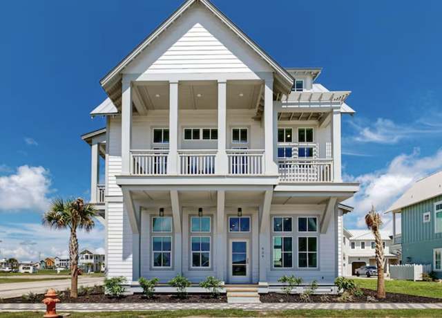 Property at 529 Sunrise Ave, Port Aransas, TX 78373, 4 beds, 3.5 baths