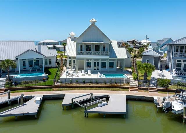 Property at 106 Bismarck, Rockport, TX 78382, 4 beds, 4.5 baths