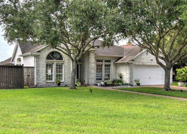 Property at 7410 Lake Micala Dr, Corpus Christi, TX 78413, 4 beds, 2 baths