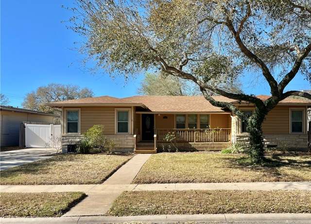 Property at 618 Cunningham St, Corpus Christi, TX 78411, 3 beds, 2 baths